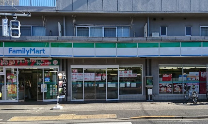 コンビニ　ファミリーマート 下連雀店（コンビニ）まで122m