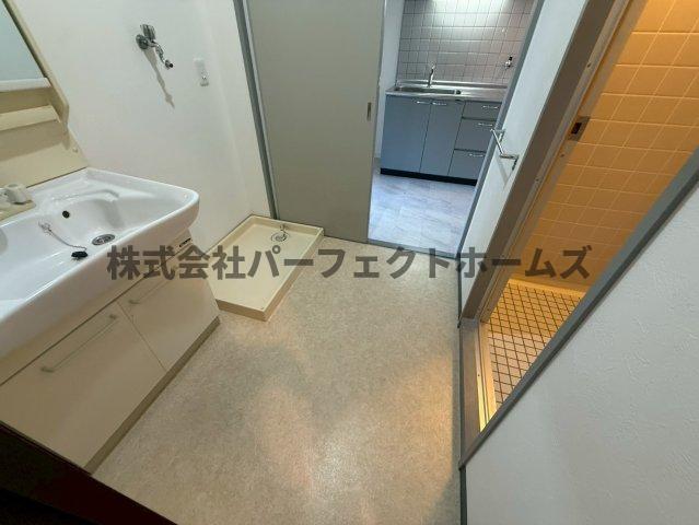 洗面設備　広い洗面スペース