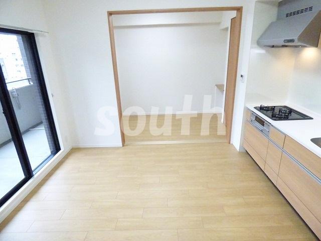 居室・リビング　開放感溢れる広々としたお部屋です♪