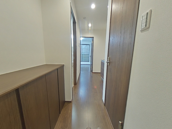 玄関　※別部屋の写真です