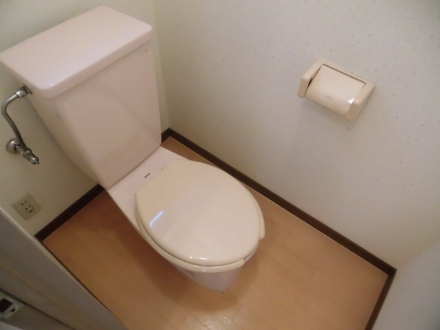トイレ　清潔感のある洋式トイレです