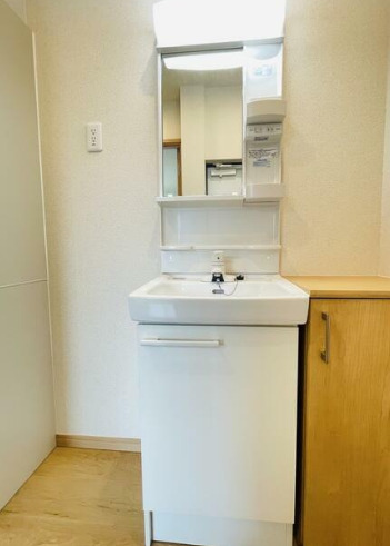 洗面設備　エースコート鶴見　＊別部屋参考