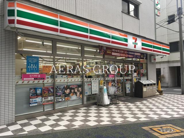 コンビニ　セブン-イレブン 板橋２丁目店（コンビニ）まで242m