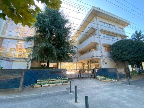 小学校　松戸市立相模台小学校（小学校）まで293m