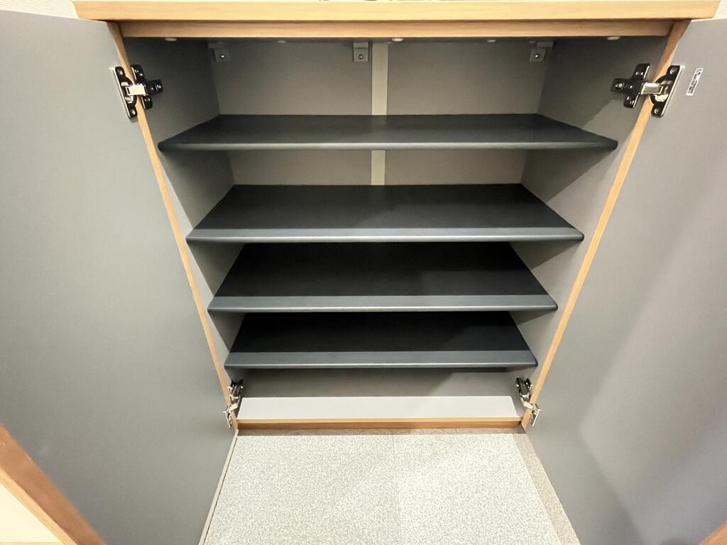 玄関　※同建物別部屋
