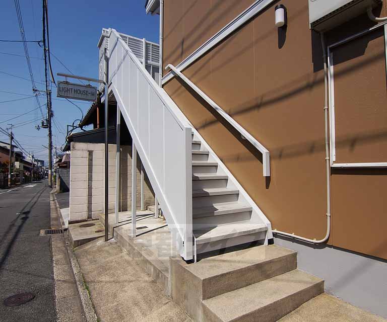 エントランス　階段です。