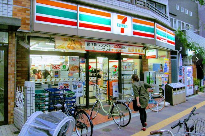 コンビニ　セブンイレブン南千住7丁目店（コンビニ）まで176m