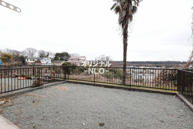 バルコニー　広い専用庭付☆（別室参照、現況優先）