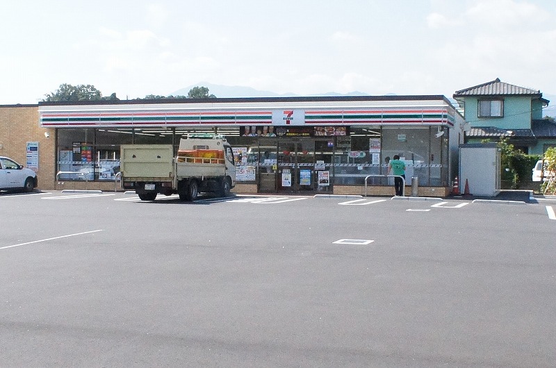 コンビニ　セブンイレブン 厚木下荻野北店（コンビニ）まで554m