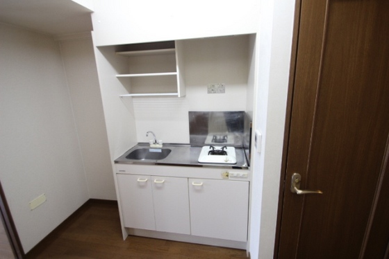 キッチン　※別部屋の写真です