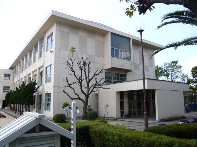 小学校　尼崎市立園田北小学校（小学校）まで956m