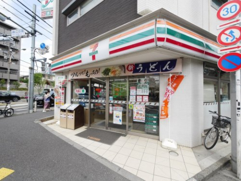 コンビニ　セブンイレブン荻窪桃二小南店（コンビニ）まで98m
