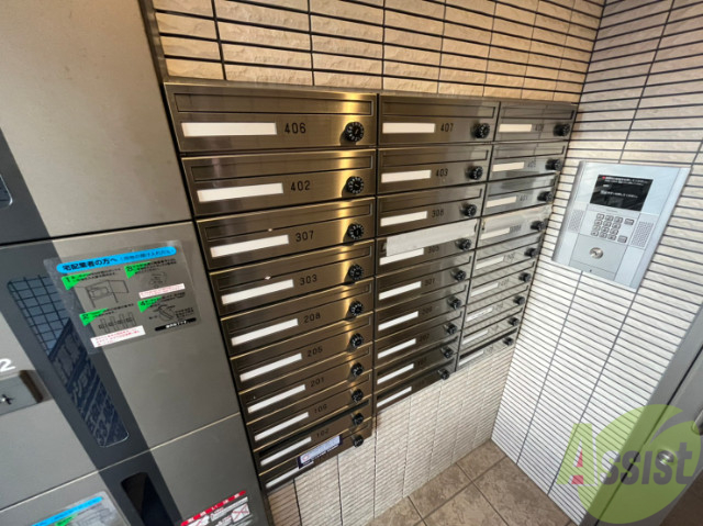 駐車場　集合ポストその他