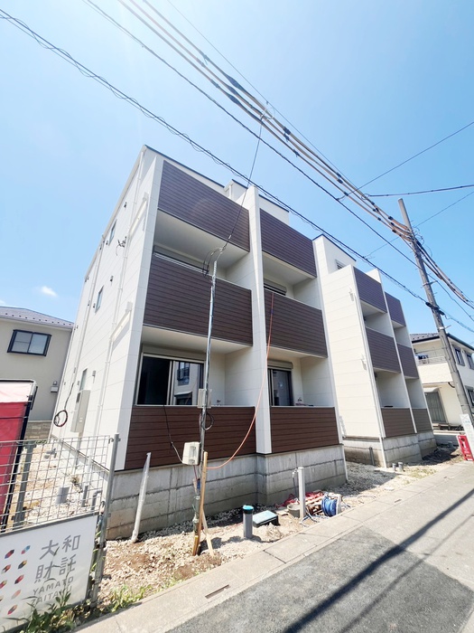 建物外観　建築中
