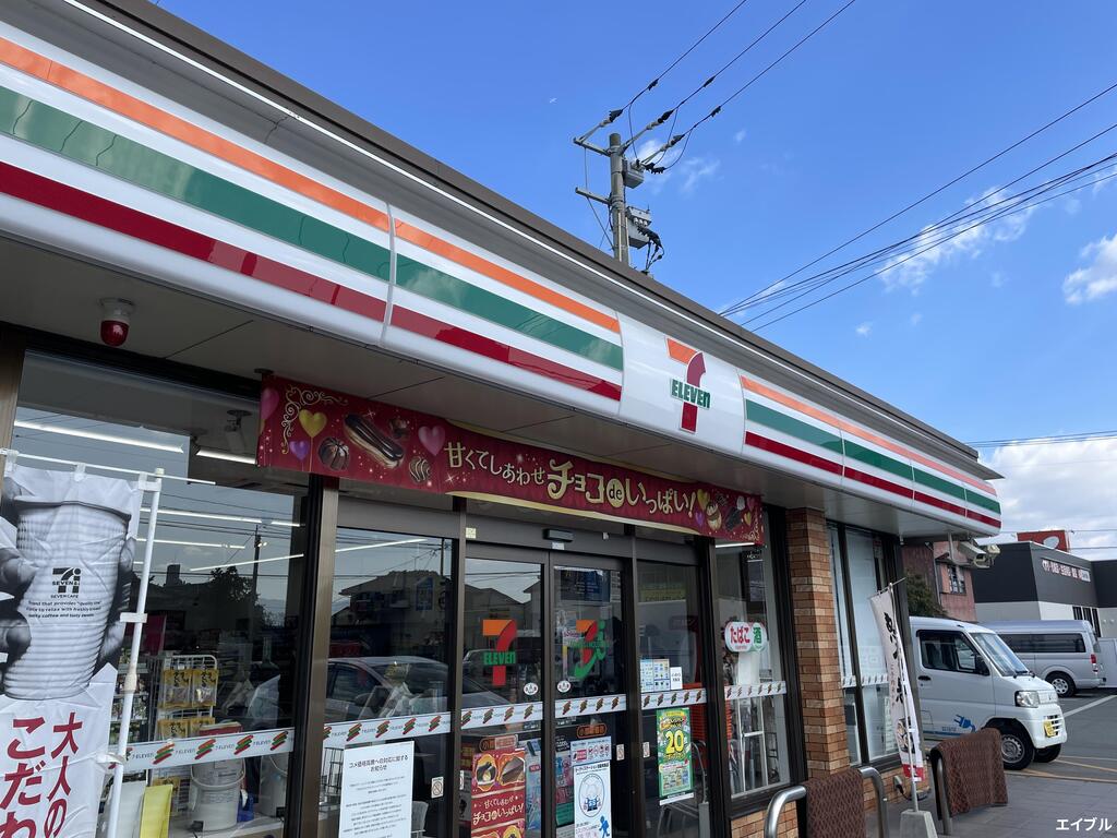 コンビニ　セブンイレブン小郡祗園店（コンビニ）まで373m