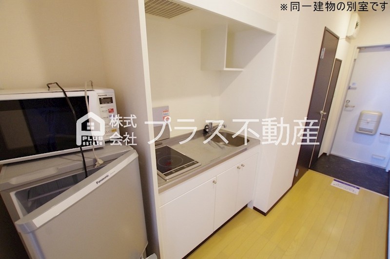 キッチン　設備仕様は号室により異なる為、現況を優先致します。
