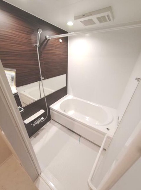 バス・シャワールーム　別部屋同仕様タイプ