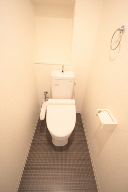 トイレ　別室の参考写真です。※現況優先