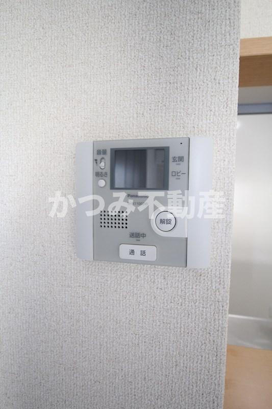 セキュリティ　TVモニターホン（別号室参考写真）