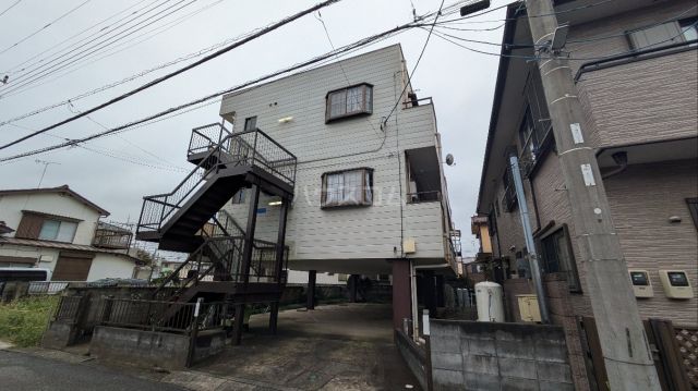 バロンズコート