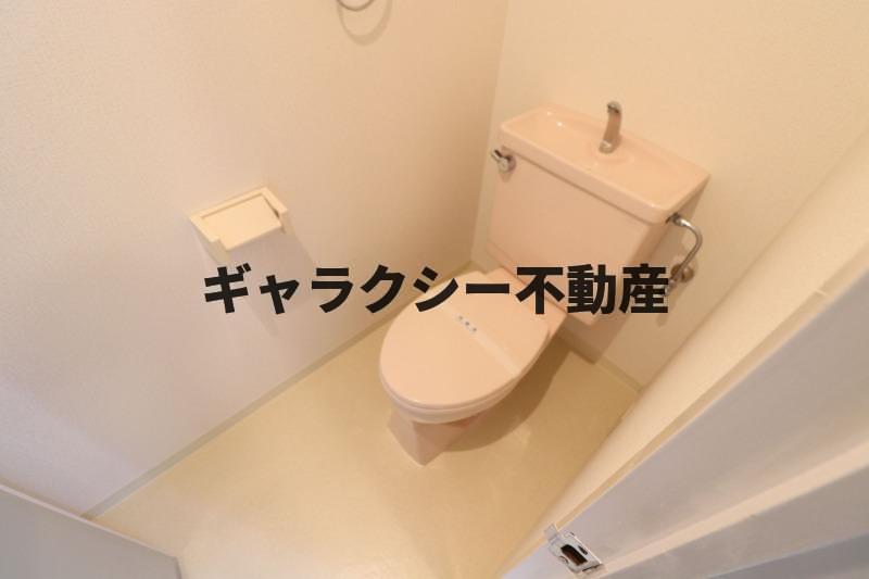 トイレ　きれいな水回りです
