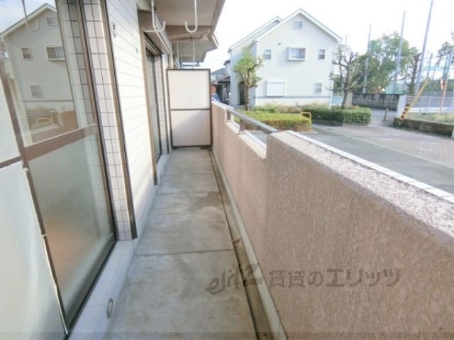 バルコニー　ベランダ