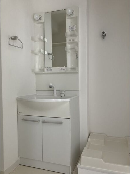 洗面設備　同物件別部屋写真