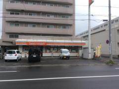コンビニ　セイコーマート伏見店（コンビニ）まで415m