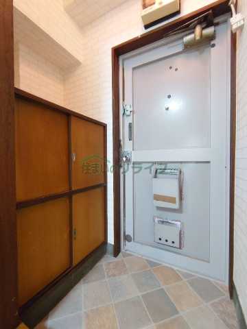 玄関　同タイプ別部屋