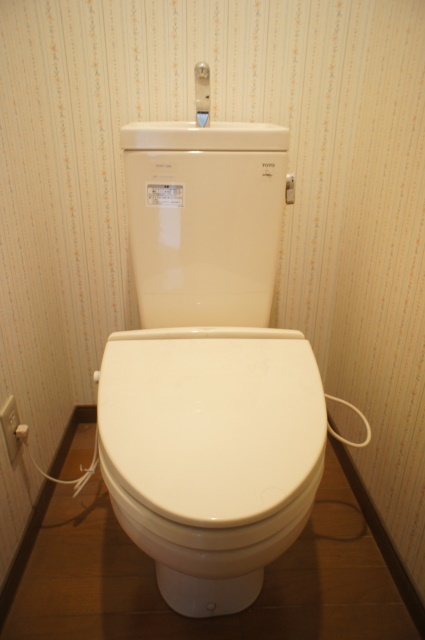 トイレ　図面と現状に相違がある場合には現状を優先