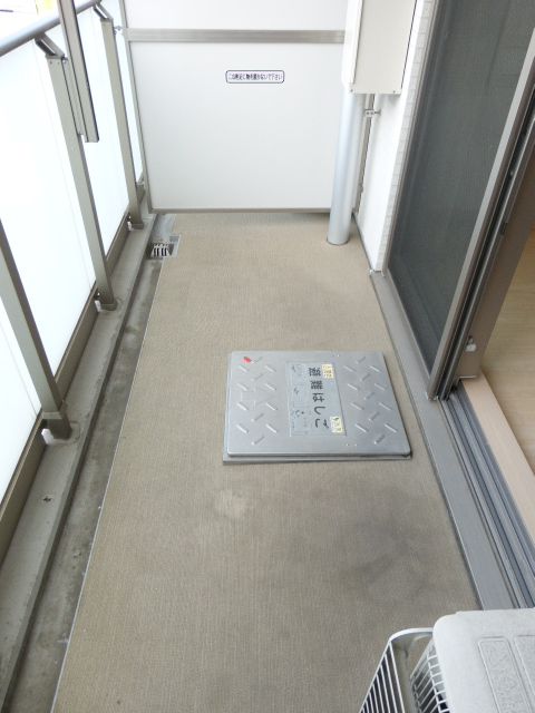 バルコニー　バルコニー