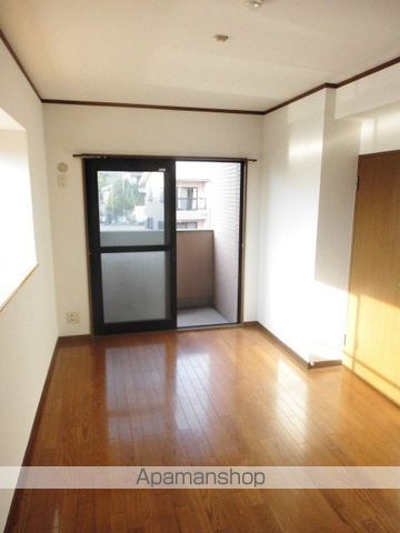 3DK Mansion in Kagoshima, Kagoshima — photo 3 of 3