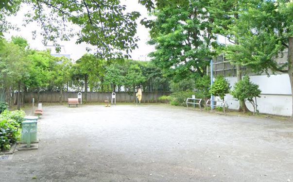 公園　若葉公園（公園）まで556m