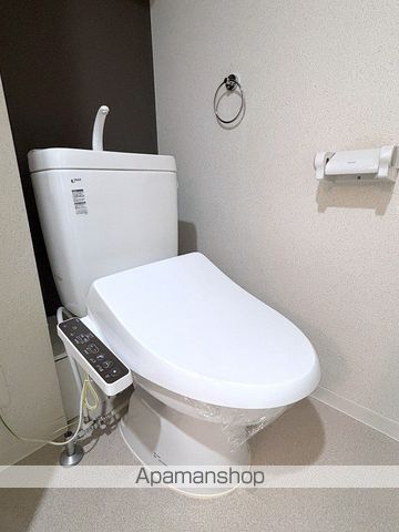 地下鉄千日前線 阿波座駅 徒歩3分 15階建 築15年のトイレ写真