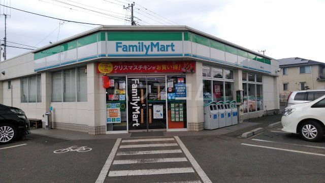 コンビニ　ファミリーマート船橋坪井町店（コンビニ）まで972m