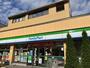 コンビニ　ファミリーマート（練馬高松一丁目店）（コンビニ）まで760m
