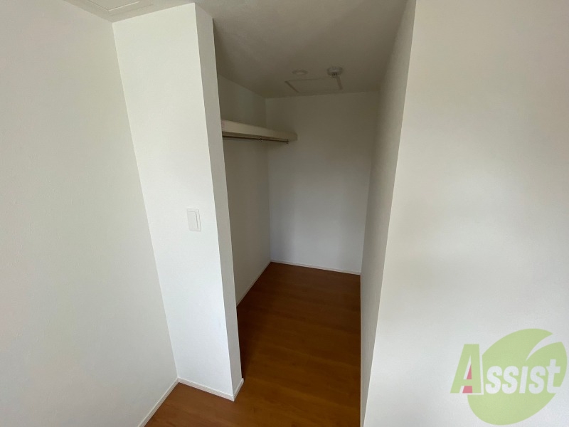 収納　収納もバッチリあるのでお部屋が片付きますよ！