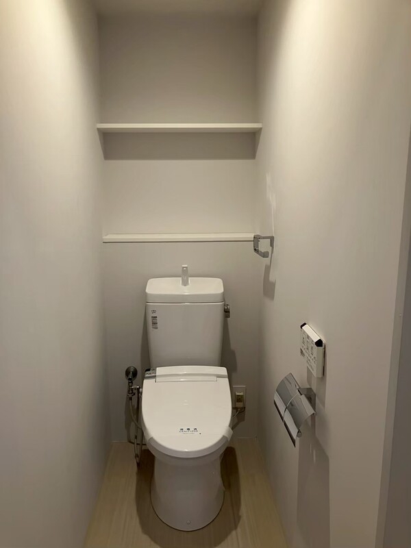 Koishikawaコロンのトイレ写真