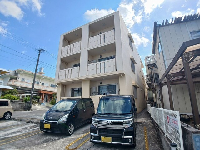 沖縄都市モノレール 古島駅 徒歩8分 築9年