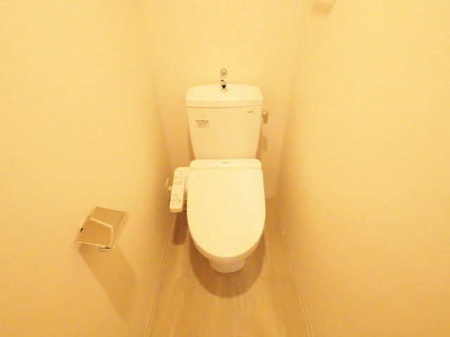 プレサンス新栄アーバンフローのトイレ写真