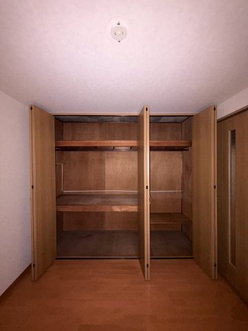 香里三井団地A7棟の内装写真