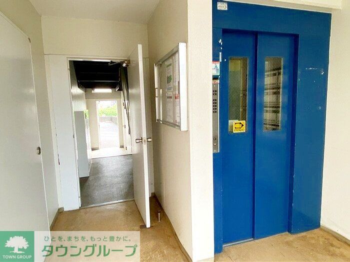 エントランス　お問合せはタウンハウジングまで！※現地待合わせ相談可能