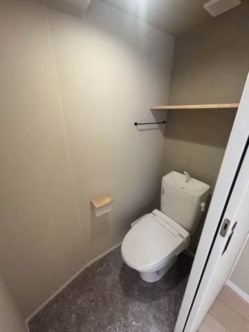 オークレスト下目黒のトイレ写真