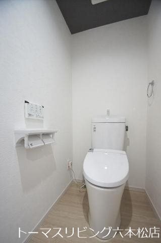 トイレ　※同物件別部屋参考画像