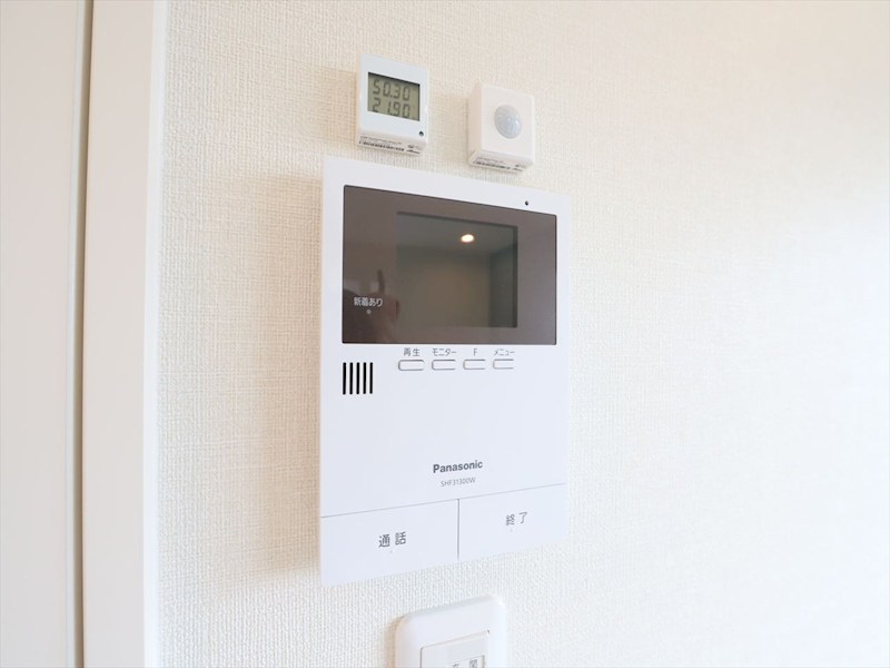 セキュリティ　ＴＶモニター付インターホン　同仕様写真