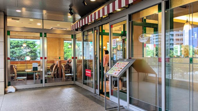 飲食店　サイゼリヤ 白金高輪店（飲食店）まで211m