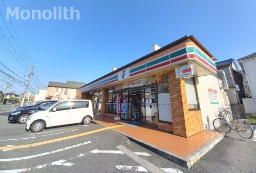 コンビニ　セブンイレブン 堺堀上緑町店（コンビニ）まで860m
