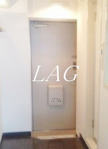 玄関　玄関です。