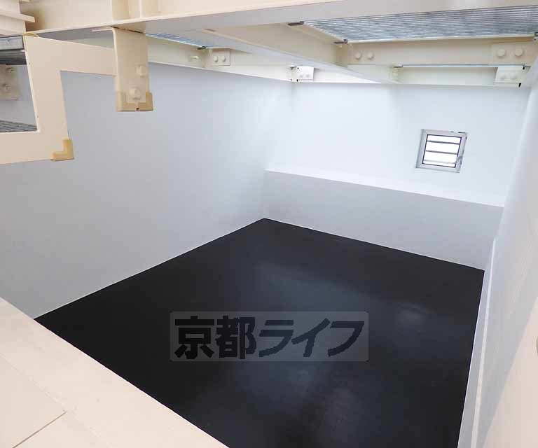 収納　広い床下収納です。