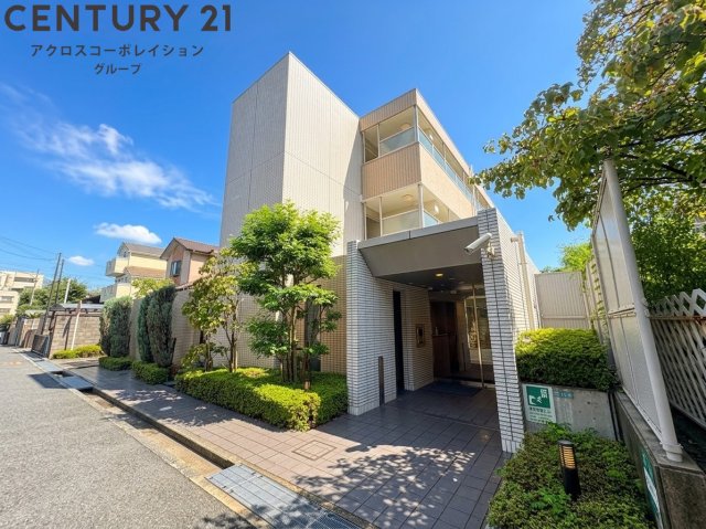 建物外観　オートロック付きで安心です♪